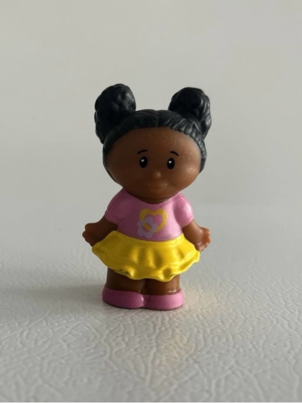 Fisher Price Little People Girl AA Tessa Yellow Pink Heart Flower